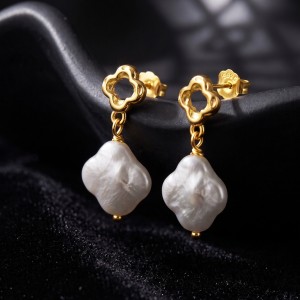 Wholesale 925 Sterling Silver Quatrefoil Baroque Pearl Drop Earrings 40500101 Wholesale 925 Sterling Silver Quatrefoil Baroque Pearl Drop Earrings 40500101