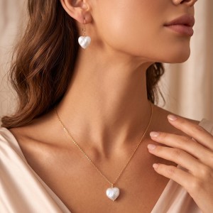 Wholesale 925 Sterling Silver Heart-Shaped Freshwater Pearl Drop Earrings 40500104 Wholesale 925 Sterling Silver Heart-Shaped Freshwater Pearl Drop Earrings 40500104