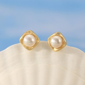 Wholesale 925 Sterling Silver Freshwater Pearl Geometric Stud Earrings 40500121 Wholesale 925 Sterling Silver Freshwater Pearl Geometric Stud Earrings 40500121