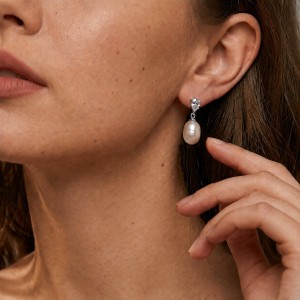 Wholesale 925 Sterling Silver Zirconia Freshwater Pearl Drop Earrings 40500126 Wholesale 925 Sterling Silver Zirconia Freshwater Pearl Drop Earrings 40500126