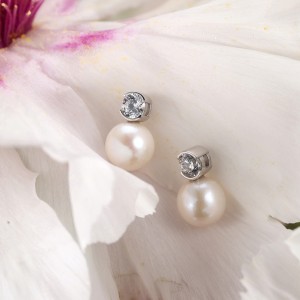 Wholesale 925 Sterling Silver CZ Freshwater Pearl Stud Earrings 40500127 Wholesale 925 Sterling Silver CZ Freshwater Pearl Stud Earrings 40500127