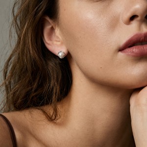 Wholesale 925 Sterling Silver Freshwater Pearl Stud Earrings 40500130 Wholesale 925 Sterling Silver Freshwater Pearl Stud Earrings 40500130