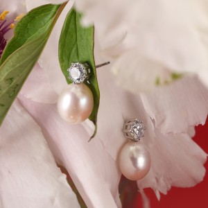 Wholesale 925 Sterling Silver Zirconia Freshwater Pearl Drop Stud Earrings 40500131 Wholesale 925 Sterling Silver Zirconia Freshwater Pearl Drop Stud Earrings 40500131