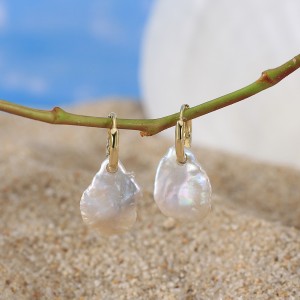 Wholesale 925 Sterling Silver Baroque Freshwater Pearl Huggie Earrings 40500137 Wholesale 925 Sterling Silver Baroque Freshwater Pearl Huggie Earrings 40500137