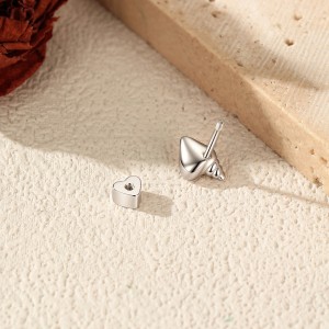 Wholesale 925 Sterling Silver Conch Shell Cartilage Stud 40600023