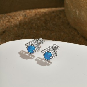 Vintage Zirconia Opal Stud Earring 40700032