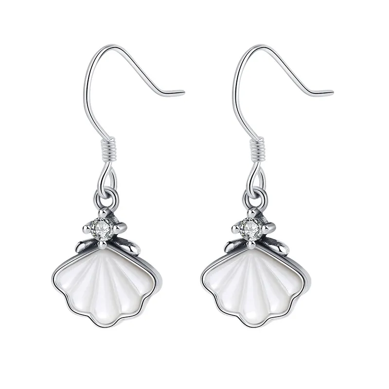 White Shell Zirconia Dangle Earrings 50100018