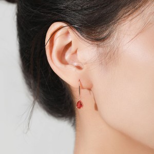 925 Sterling Silver Vintage Teardrop CZ Drop Dangle Earring 50100036 925 Sterling Silver Vintage Teardrop CZ Drop Dangle Earring 50100036