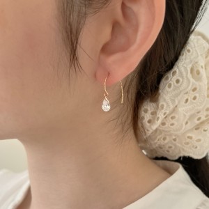 925 Sterling Silver Top-Drilled Teardrop Hook Earrings 50100038 925 Sterling Silver Top-Drilled Teardrop Hook Earrings 50100038