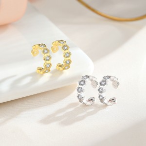1pcs 925 Sterling Silver Honeycomb CZ Ear Cuff 50300012