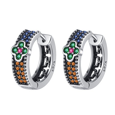 Vintage Four Clover Flower Zirconia Hoop Earrings 60200055