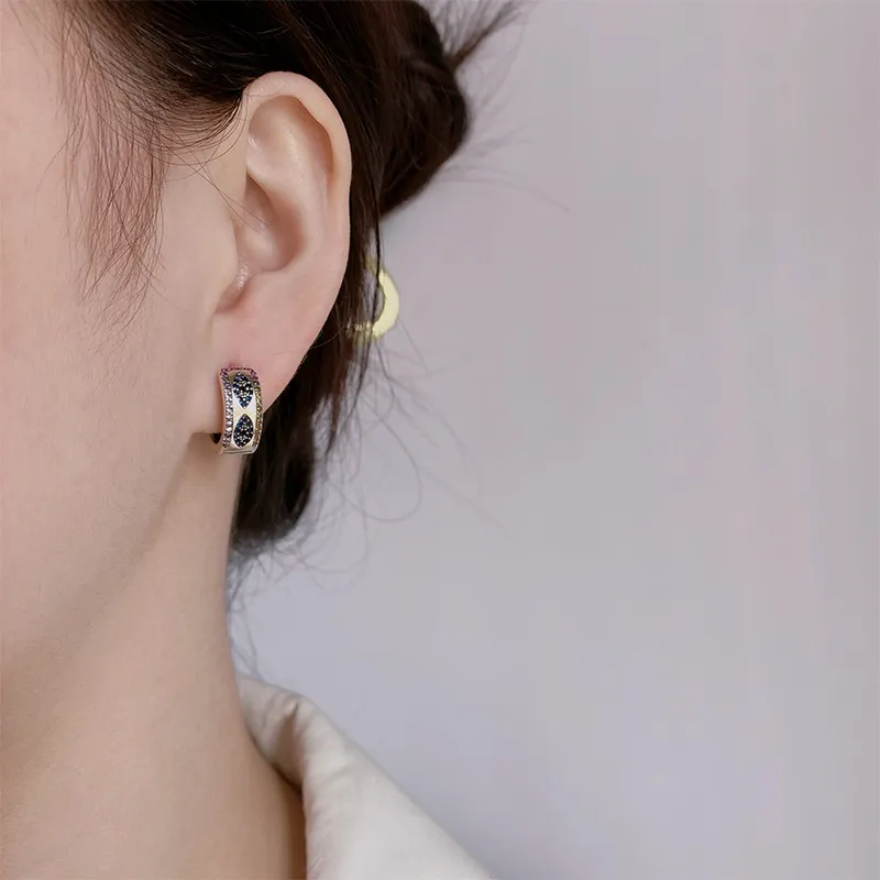 Vintage Zirconia Wide Huggie Hoop Earrings 60200089 - image2