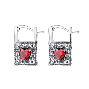 Vintage Heart Hammered Hoop Earrings 60200101