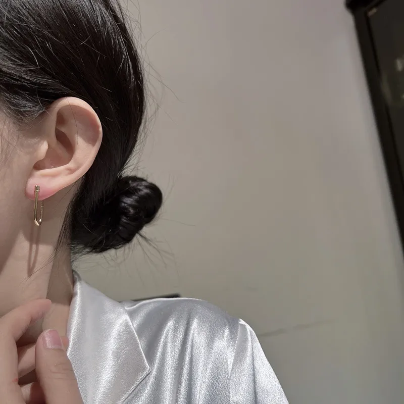 French U Shape Hoop Earring 60200120 - image1