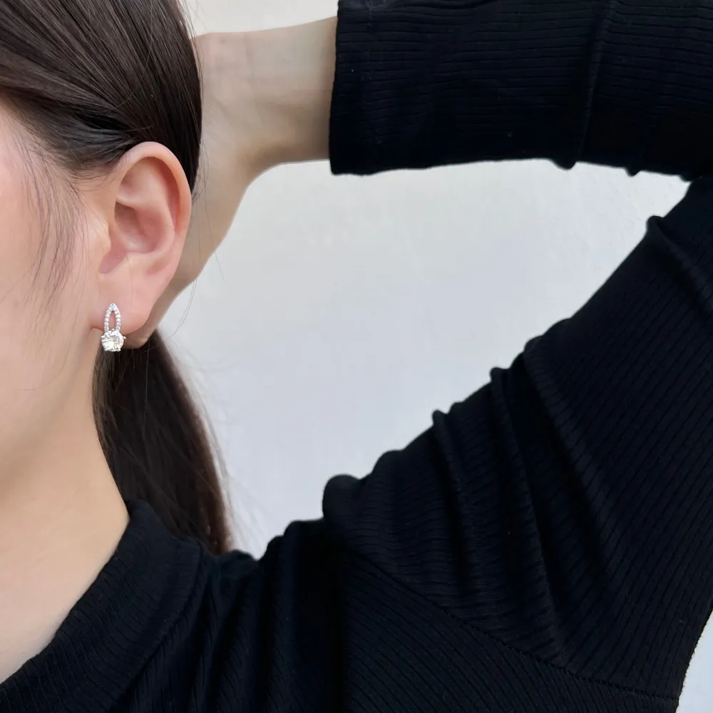 Shiny Zirconia Clip Hoop Earrings 60200186 - image3