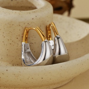 925 Sterling Silver Geometric Two-Tone Huggie Hoop Earring 60200293