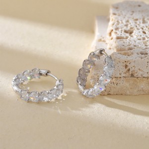 925 Sterling Silver Micro-Pave CZ Heart Huggie Hoop Earring 60200304