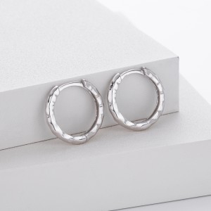 925 Sterling Silver Irregular Hammered Texture Hoop Earrings 60200324
