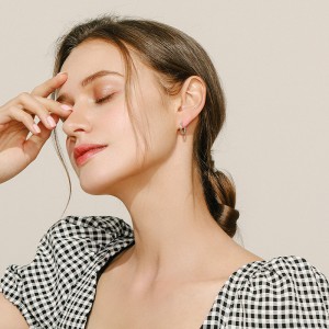 925 Sterling Silver Multi-Color Zircon Huggie Hoop Earrings 60200333 925 Sterling Silver Multi-Color Zircon Huggie Hoop Earrings 60200333