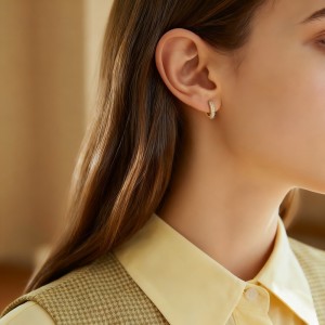 925 Sterling Silver Dual Row CZ Pave Huggie Earring 60200334