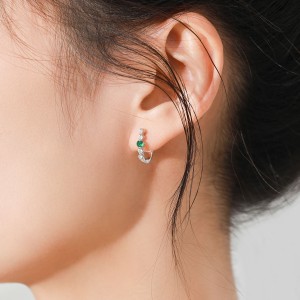 925 Sterling Silver Vintage Emerald U-Shaped Earring 60200351