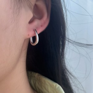 925 Sterling Silver U-Shaped Huggie Hoops 60200360