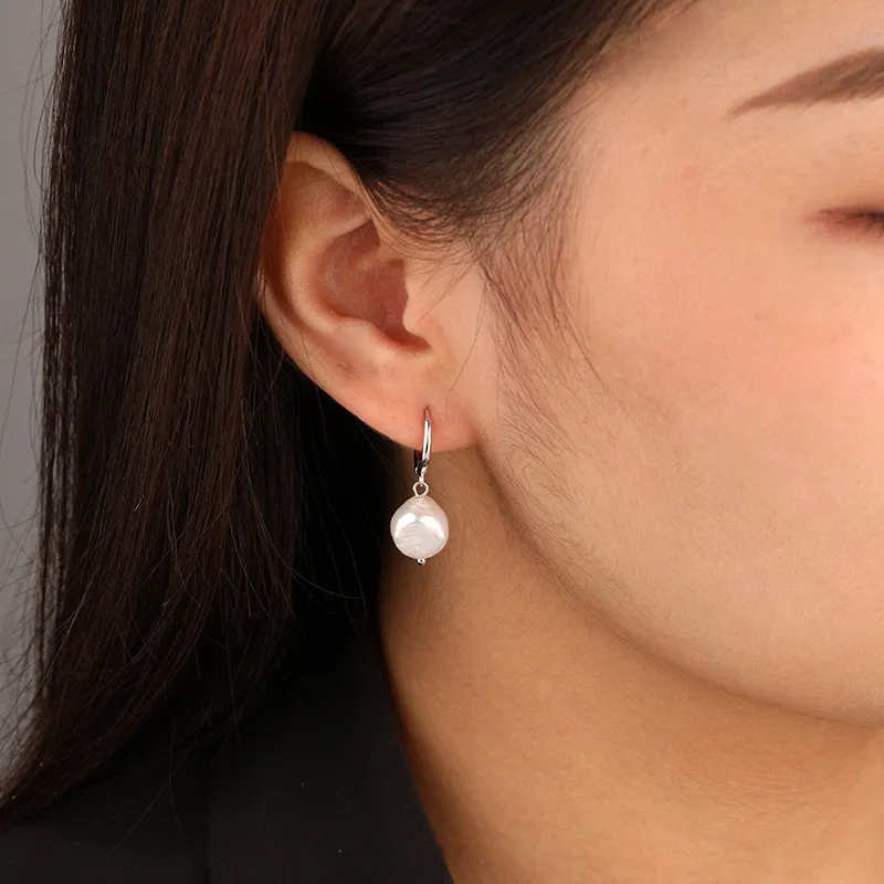Vintage Pearl Beads Hoop Earrings 60300131 - image2
