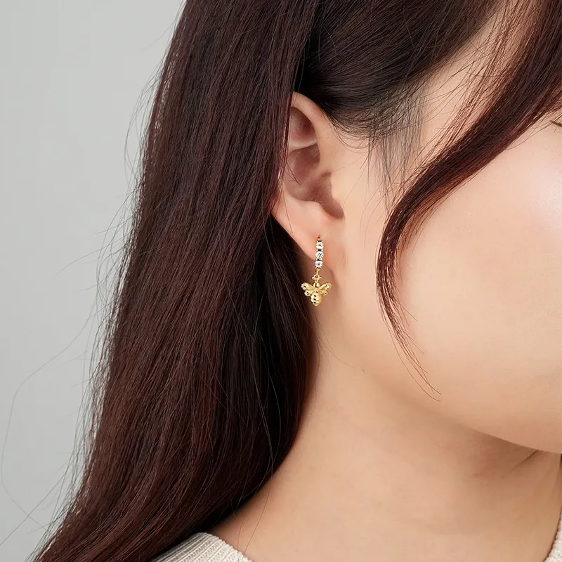 Lovely Bees Zirconia Charm Hoop Earrings 60300152 - image1