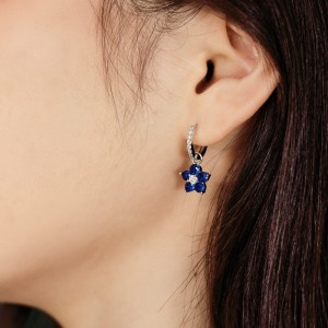 S925 Blooming Zirconia Flower Hoop Earring 60300163