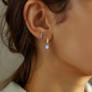 925 Sterling Silver Goddess Tear Drop Earring 60300181