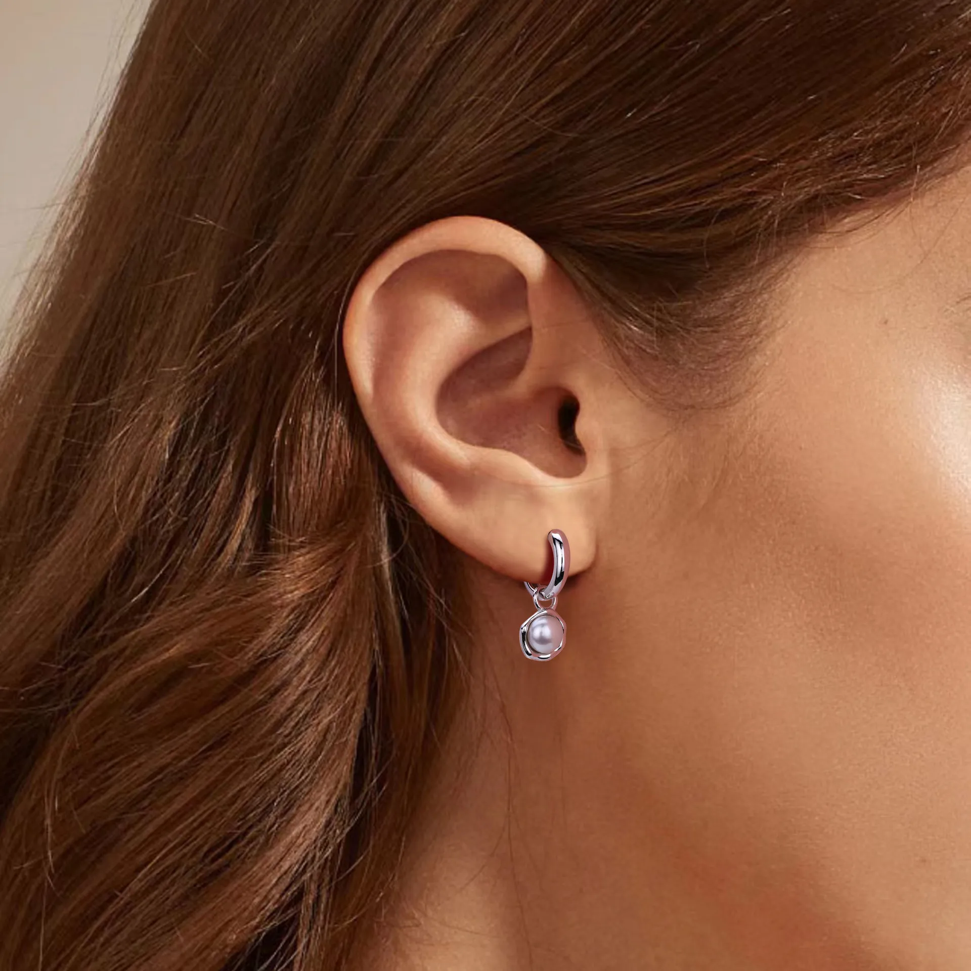 925 Sterling Silver Pearl Hoop Earring 60300190 - image1