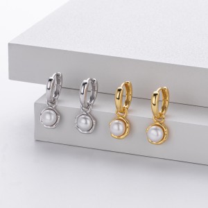 925 Sterling Silver Pearl Hoop Earring 60300190