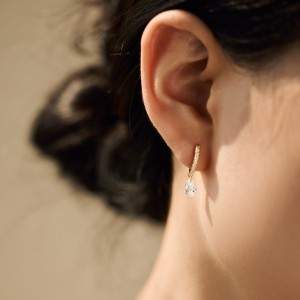 925 Sterling Silver 5*7 Teardrop Hoop Earring 60300201