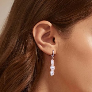 925 Sterling Silver Natural Pearl Drop Hoop Earring 60300205