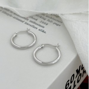 Minimalist Round Frensh Lock Hoop Earring 60400003