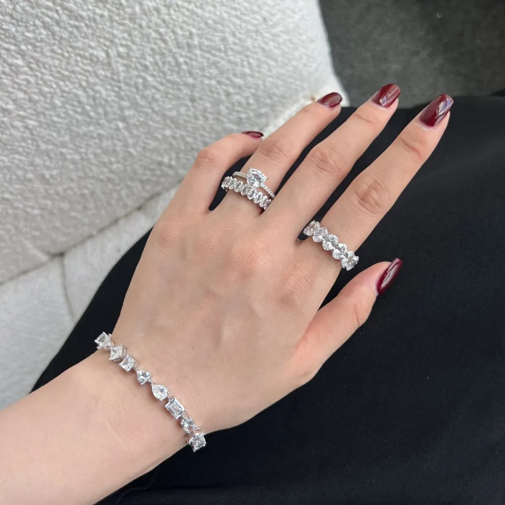 Shiny Oval Cut Zirconia Band Ring 70100119 - image2