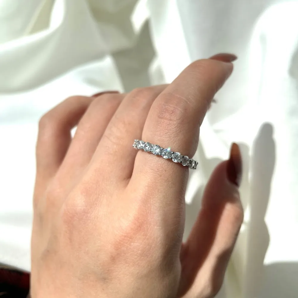 Sparkle Round Zirconia Band Ring 70100120 - image2