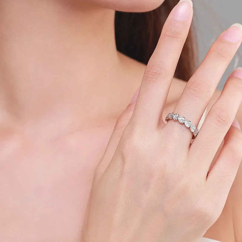 Shiny Hearts Zirconia Stackable Band Ring 70100145 - image1