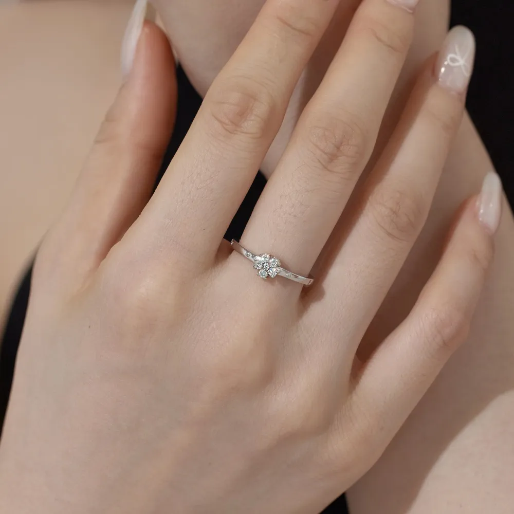 925 Sterling Silver Zirconia Flower Band Ring 70100204 - image1
