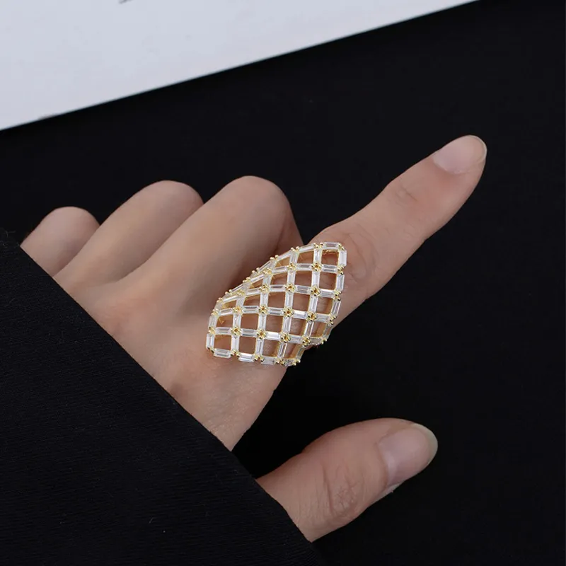 925 Sterling Silver Luxury Hollow-out Zirconia Band Ring 70100263 - image1