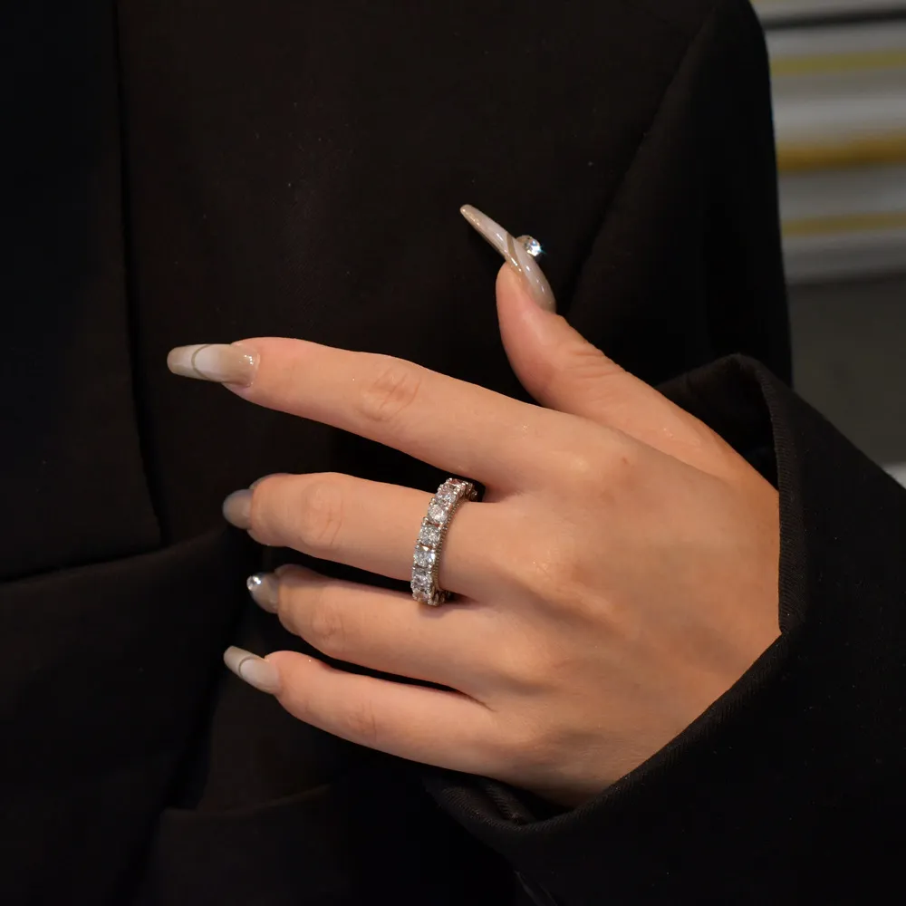 925 Sterling Silver Shiny Classic Zirconia Band Ring 70100296 - image1