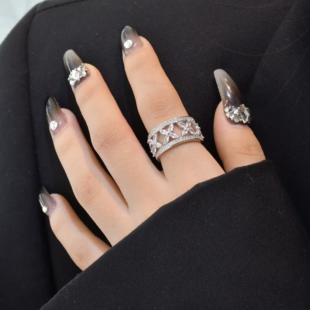 925 Sterling Silver Mariquesa Flower Zirconia Band Ring 70100299 - image1