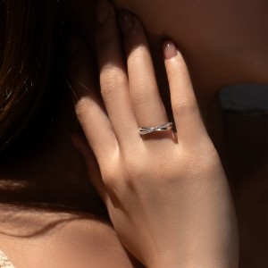 S925 Cross Line Zirconia Band Ring 70100304