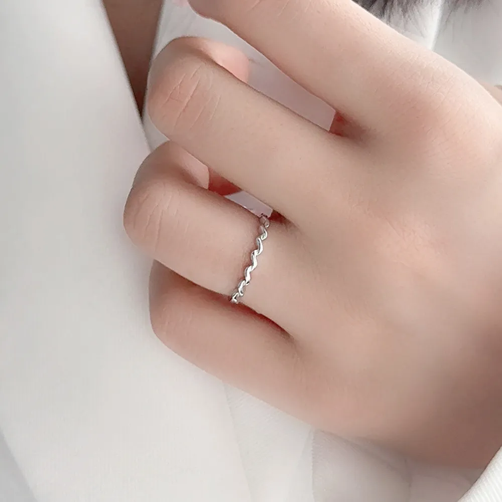 925 Sterling Silver Minimalist Twisted Wave Stacking Ring 70100325 - image1