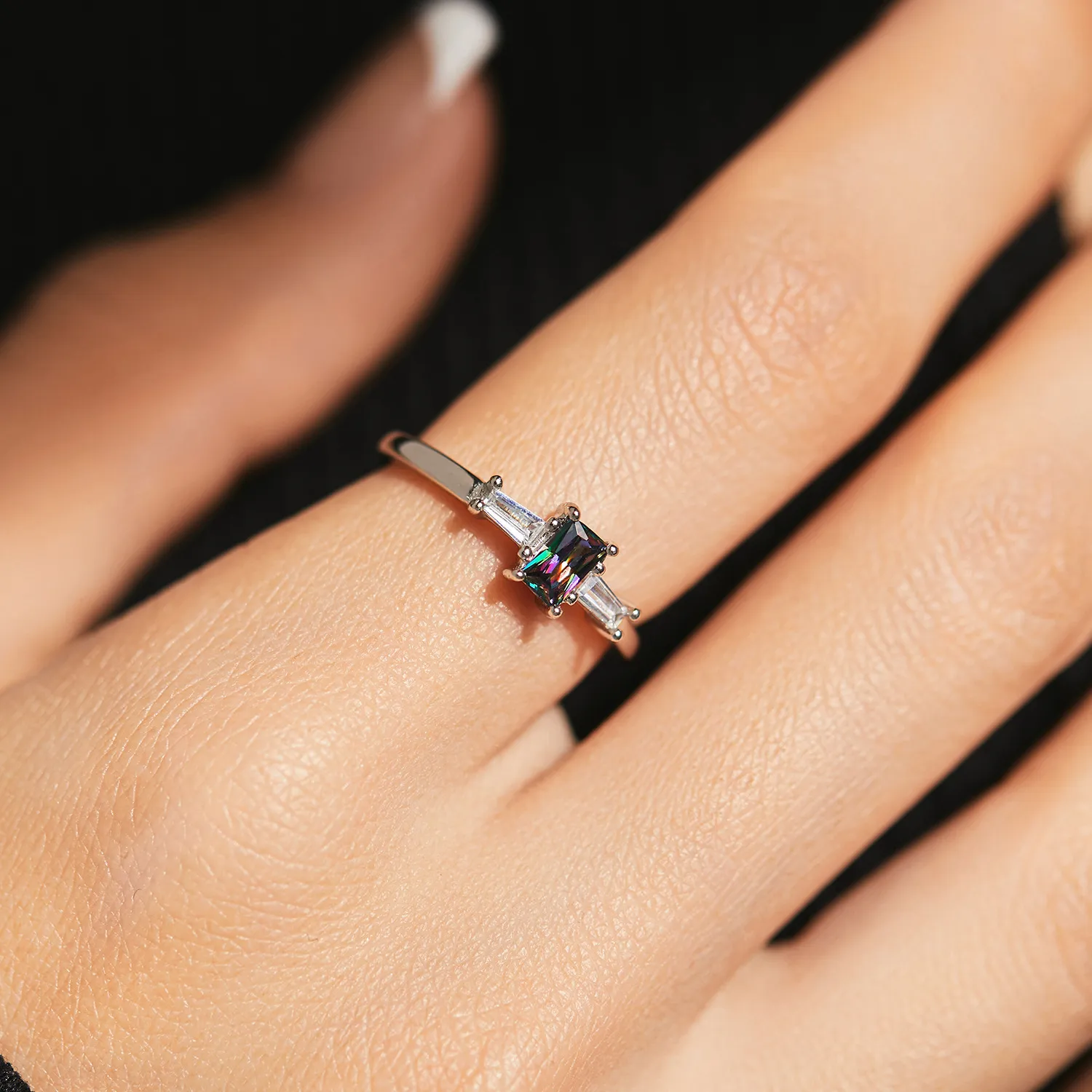 925 Sterling Silver Minimalist Rainbow Crystal CZ Ring 70100366 - image1