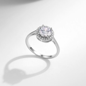 925 Sterling Silver Sparkle Halo CZ Statement Ring 70100375