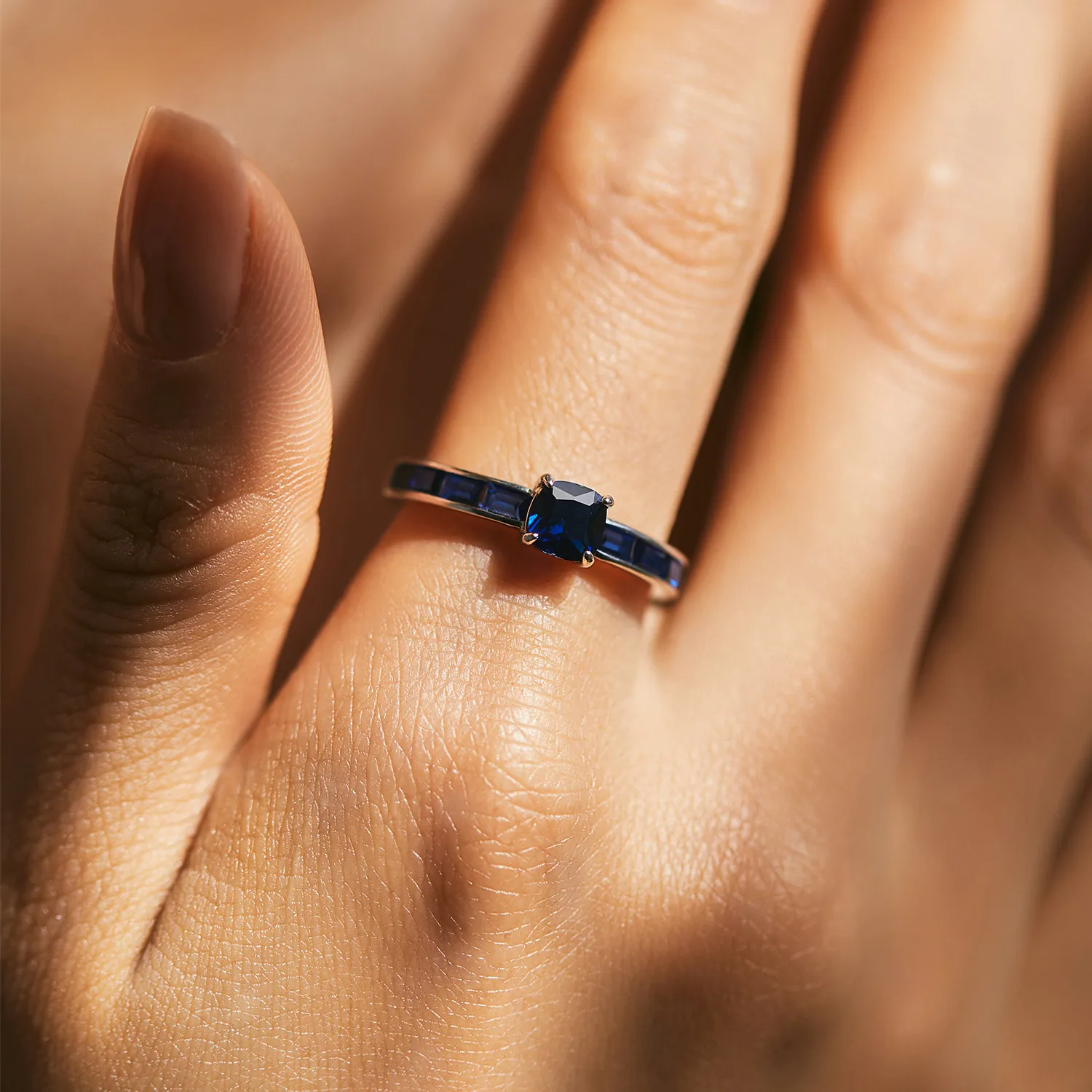 S925 French Retro Baguette-Cut Simulated Sapphire Ring 70100383 - image1