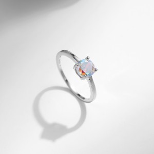 925 Sterling Silver Brilliant Classic 4-Prong Zirconia Ring 70100388