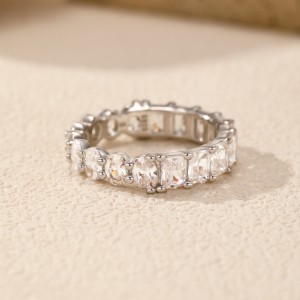 925 Sterling Silver Full Oval Round Zirconia Band Ring 70100413