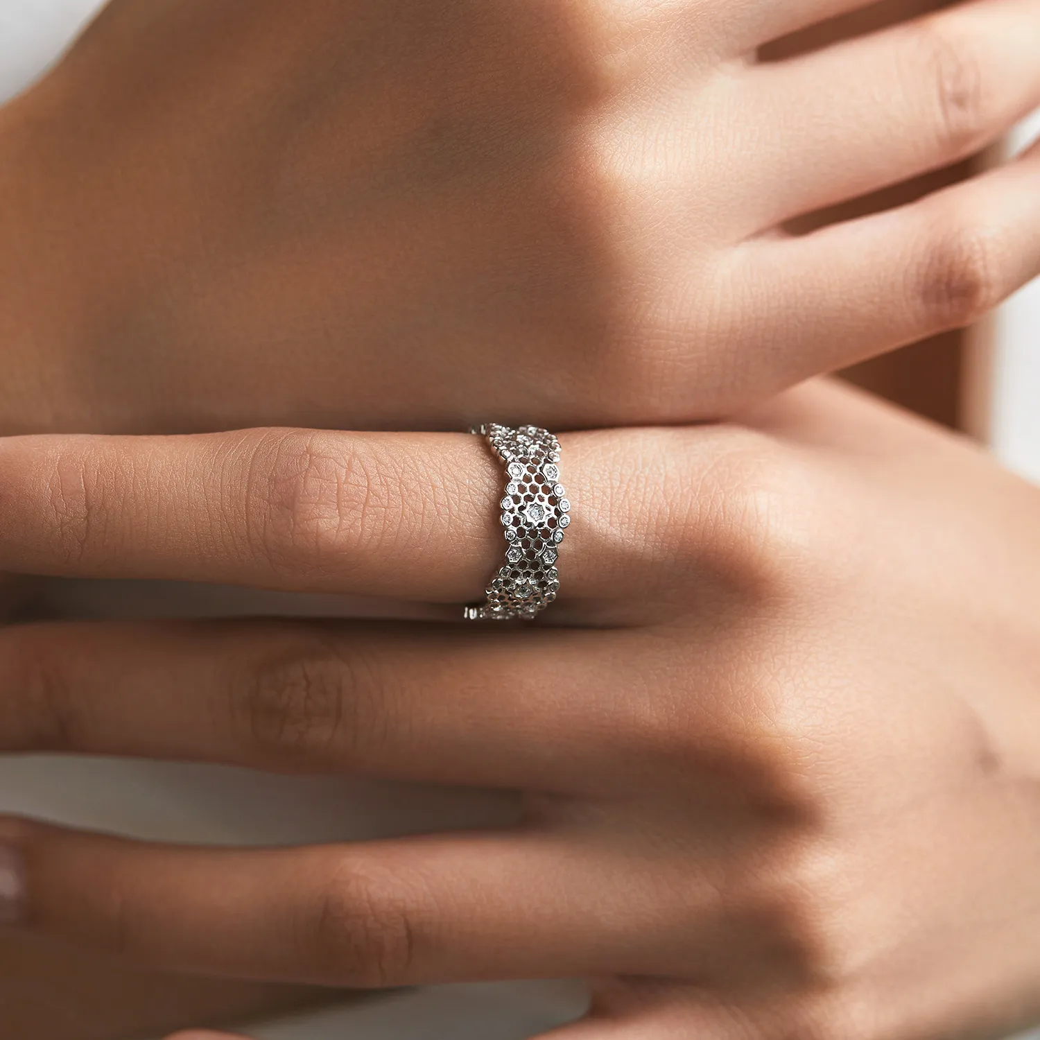 925 Sterling Silver Hollow Lace Honeycomb CZ Band Ring 70100421 - image1